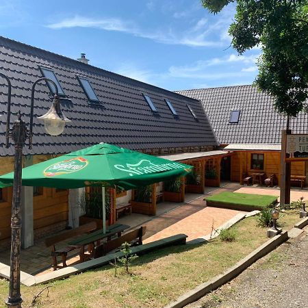Penzion Turista Banská Štiavnica Exterior foto