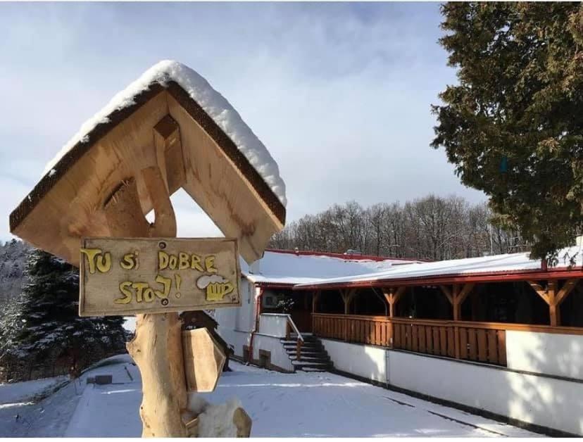 Penzion Turista Banská Štiavnica Exterior foto