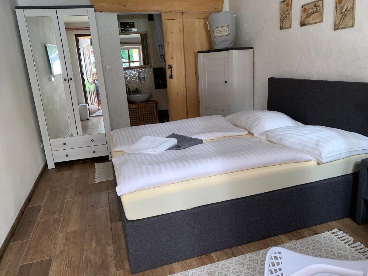 Penzion Turista Banská Štiavnica Exterior foto