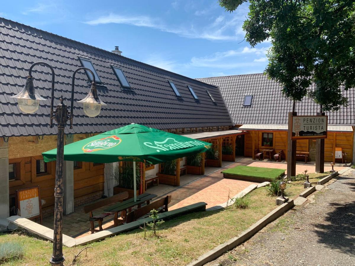 Penzion Turista Banská Štiavnica Exterior foto